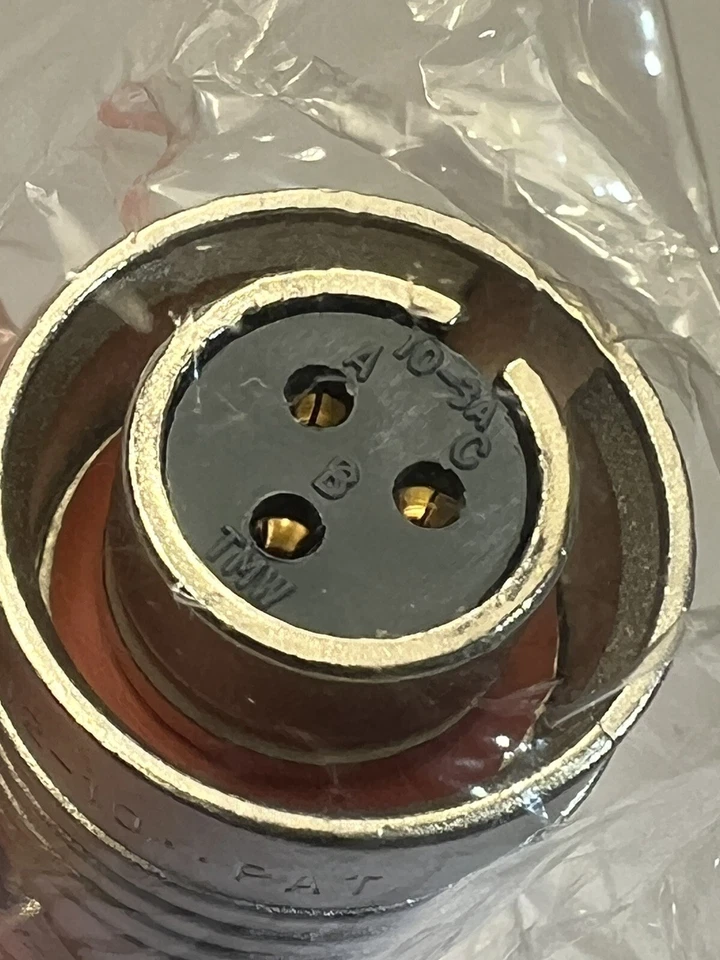 Tajimi PRCO3 12A10 3AF 10.5 Connector Plug - Image 2 of 4