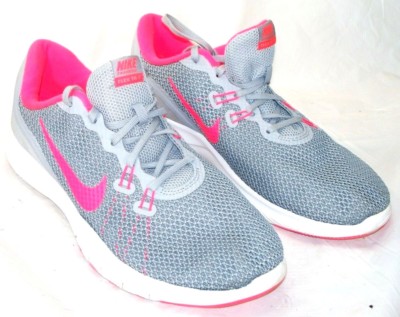nike training flex trainer 7 in white and pink