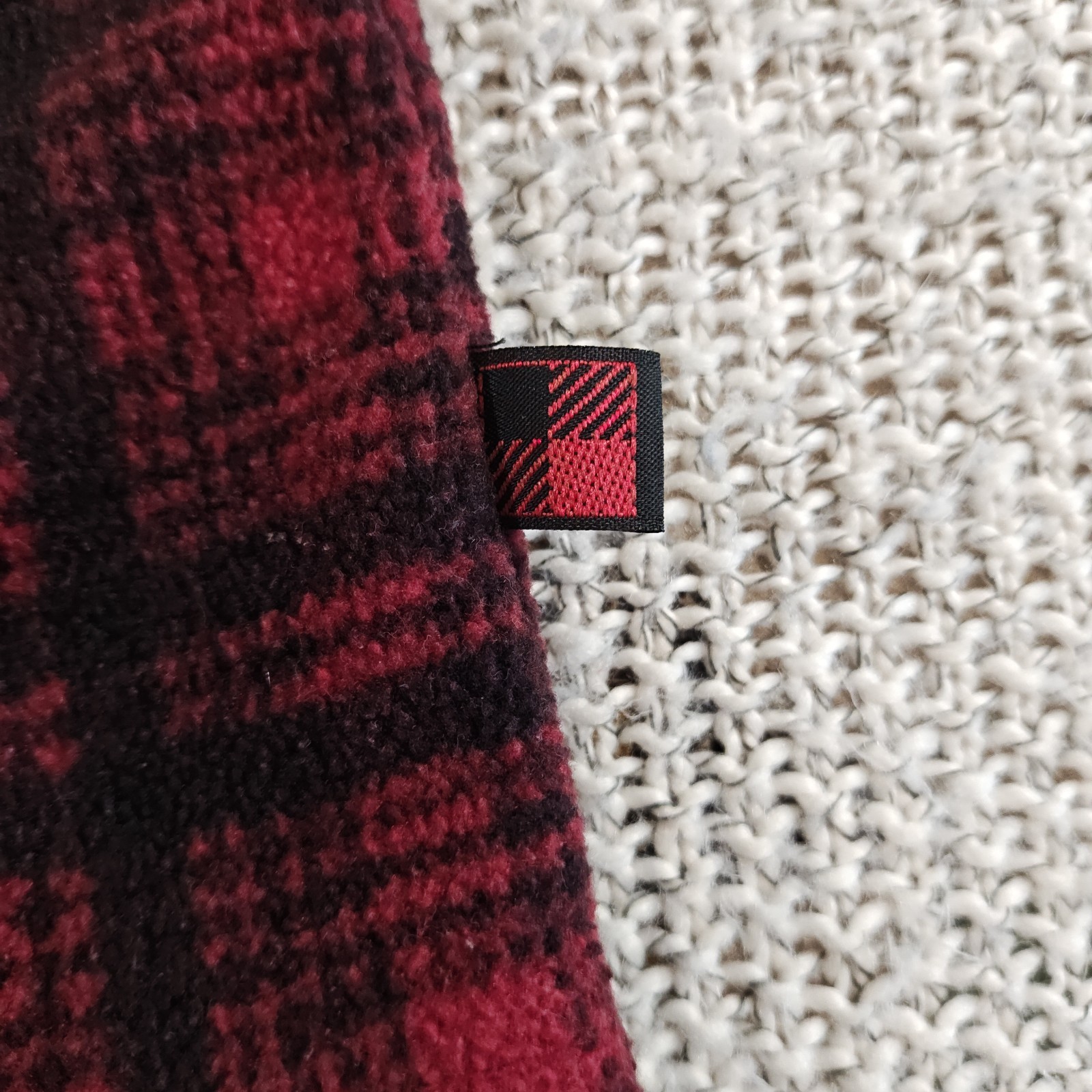 Foto 4 di 9