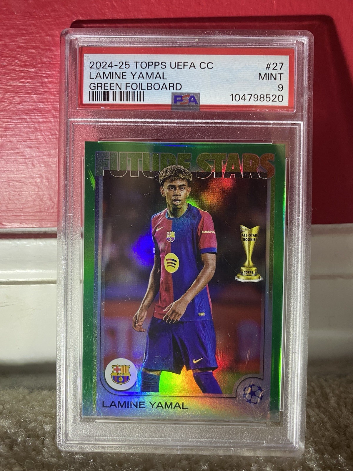 2024 Topps Chrome UEFA Lamine Yamal #27 Future Stars Green /99 Rookie (RC) PSA 9