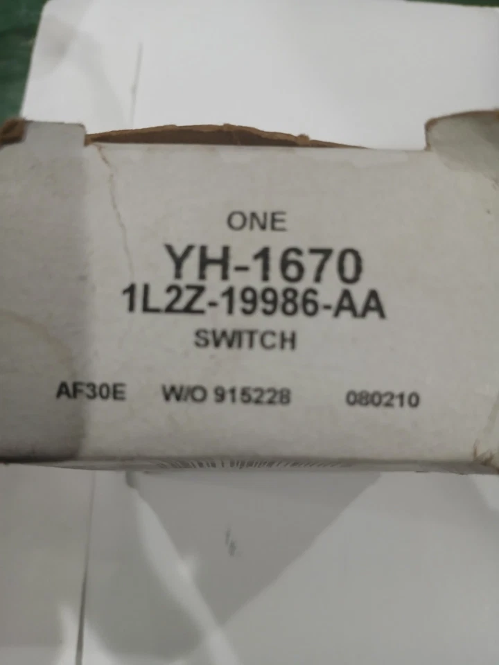 Interruptor de control del soplador YH1670 Motorcraft para camioneta Explorer F150 F450 F550 Foto 2 de 3