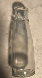 vintage  H J Heinz & Co ketchup bottle 1949 Pittsburgh