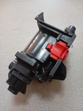 7313251441 Infuseur Boîtier Machine Café Cafetière Delonghi ESAM04.110.B