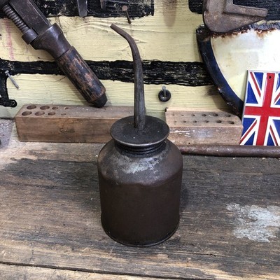 Vintage Generic Rega Style Hand Oiler AA