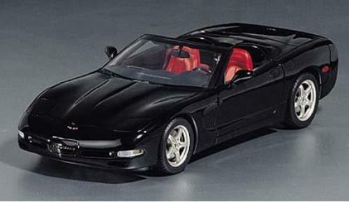 1:18 UT Models Chevy Corvette Convertible ('98) black, purple, red