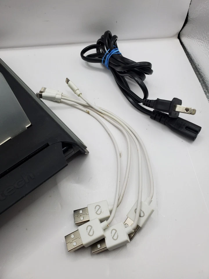 Naztech Power Hub 7 Multi-Charger Docking Station [iPhone, Samsung, iPad & More] - Image 2 of 4