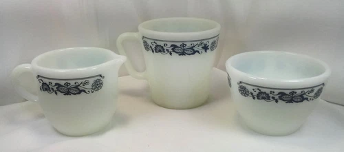 Pyrex Old Town Blue Onion Milk Glass Sugar and Creamer Set w Matching Mug