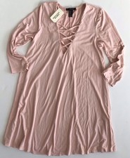 Forever 21 NWT Criss Cross V-Neck Short LE Dress Sz M Stretch Light Pink