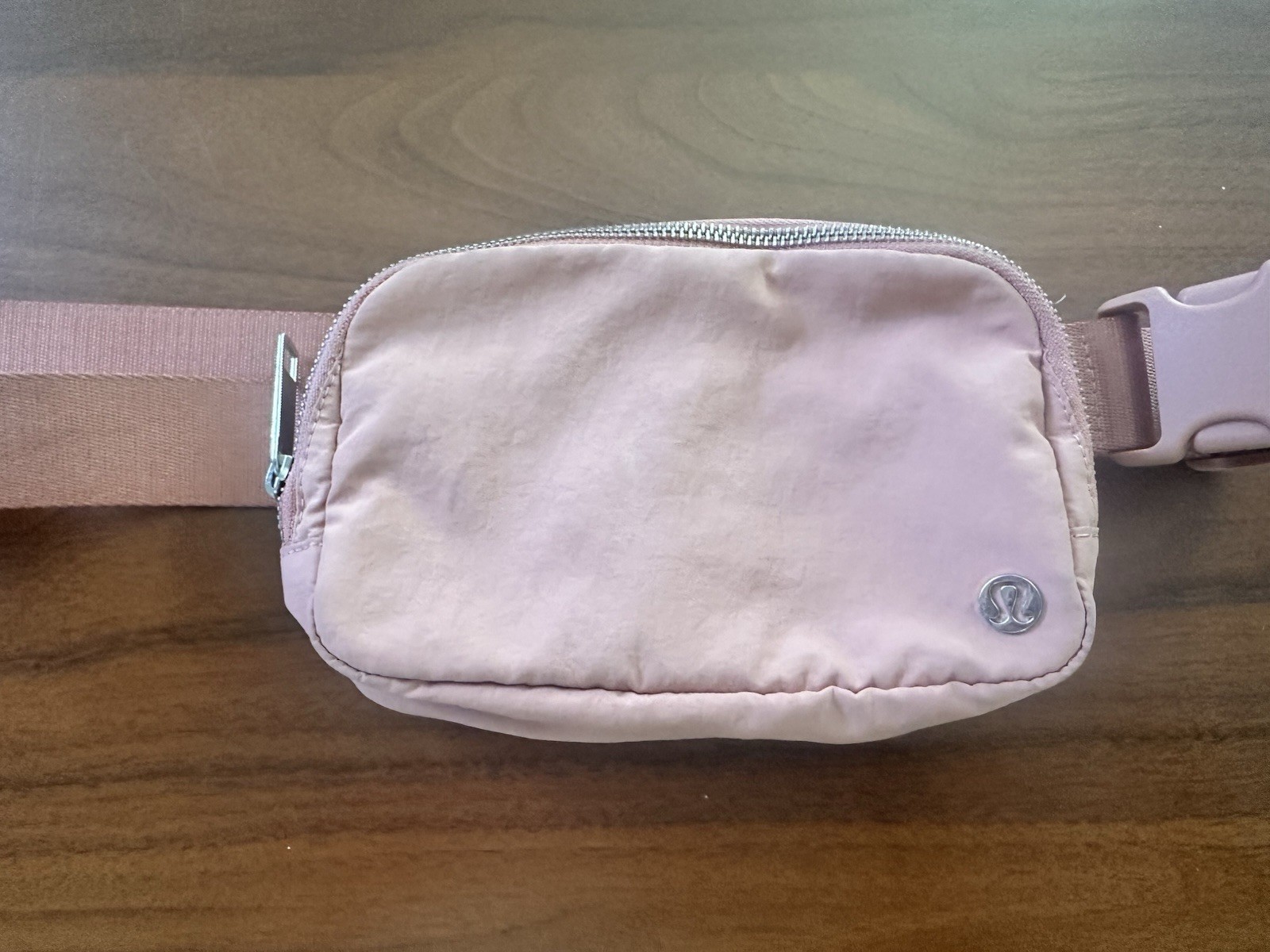 Lulmon Pink Everywhere 1L Belt Bag Crossbody Fanny Pack