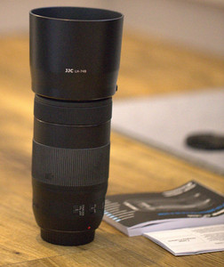 Canon EF 70-300mm f/4-5.6 IS II USM Nano USM Lens - Boxed with Caps