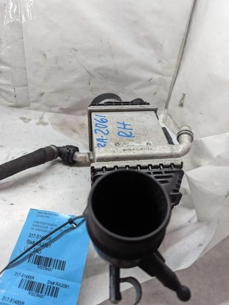 Passenger Intercooler 4.4L Twin Turbo Fits 15-19 BMW X6M , 17517848096 - Изображение 3 из 4