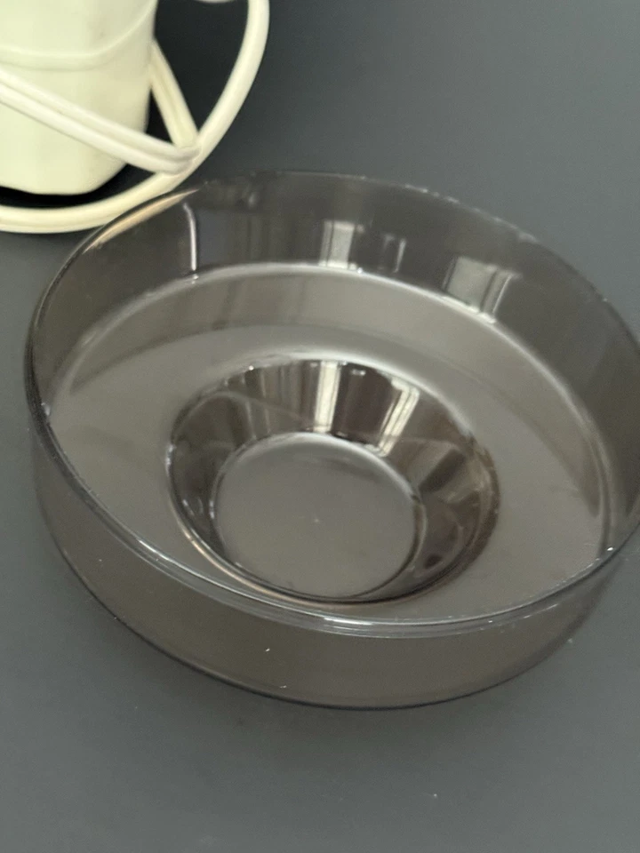 Vintage Waring Juicer. Very Clean. Model: 11JC10. Works Well. - Image 2 of 4