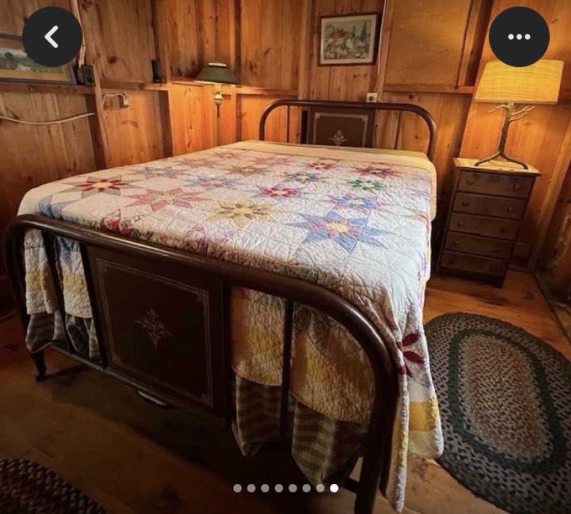VINTAGE metal Bedframe