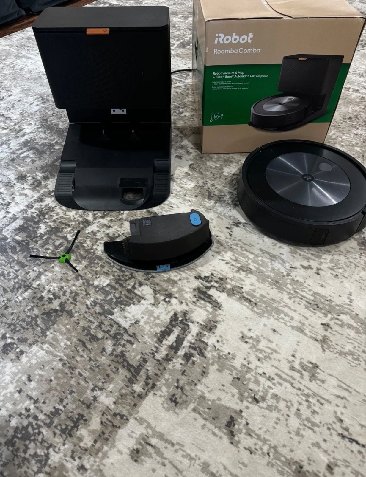 iRobot Roomba Combo j5 Robot Vacuum