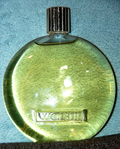 1911 Bouteille de parfum L'Effleurt de René Lalique en verre à patine grise pour