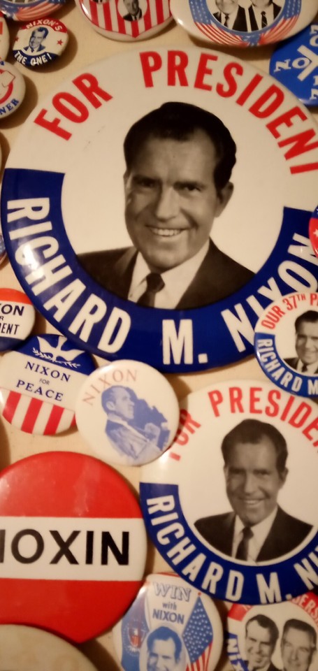 POLITICAL BUTTONS ,"PRESIDENT RICHARD NIXON" (TRICKY DICK) RARE