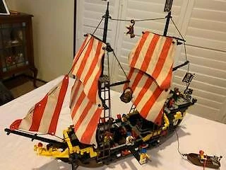 lego pirate ship 1989