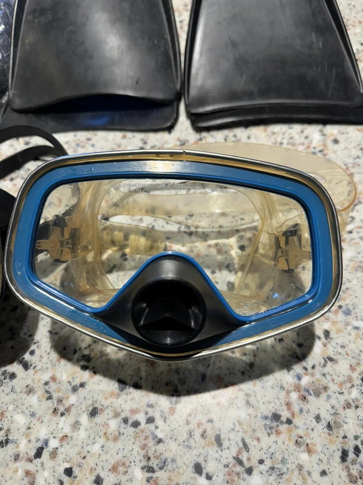 DEEP SEE Snorkel,Mask And Flippers Set Tempered Glass Lot Of 2 Sets - Image 2 of 4