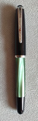 Senator fountain pen green vintage
