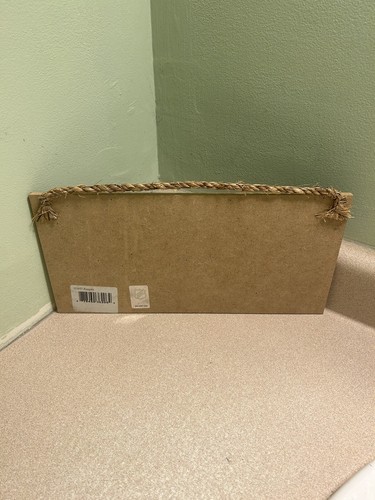 NHL NY RANGERS FANS WELCOME DISTRESSED WOODEN SIGN WITH ROPE - Picture 3 of 3