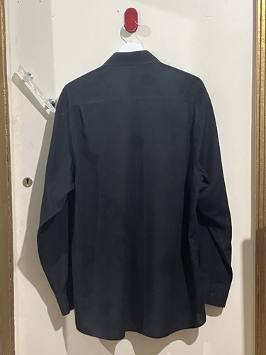 Black Button-Up Shirt - Picture 4 of 4