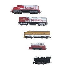 TYCO ELECTRIC MODEL TRAIN SET - Vintage Santa Fe Rio Grande Union Pacific 631