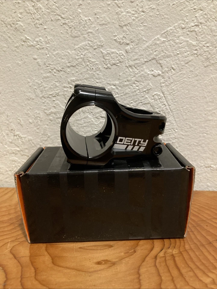 Abrazadera de 35 mm de vástago de cabeza de cobre Deity Components Foto 2 de 4