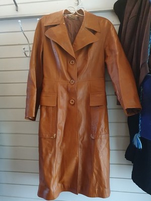 schicker Leder Mantel - von DANAYA Manufactures - Gr. 44 - Camelbraun
