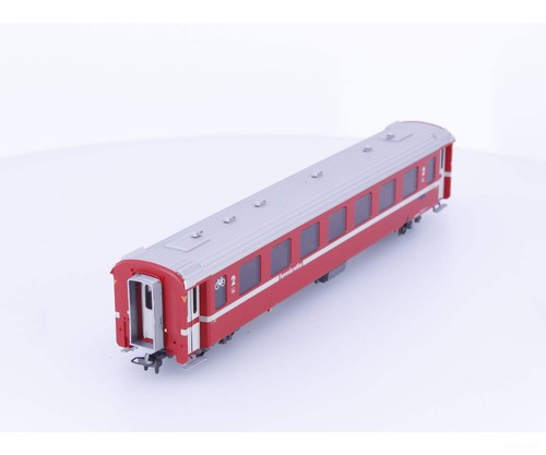 Bemo 3240169 HOm RhB 2nd Class Passenger Car EW II Neurot/Klima B2429 | Condition: Used