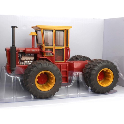 ERTL 1/32 Versatile 145 Front & Rear Duals Prestige Collection Chase Unit 16463 - Picture 2 of 5