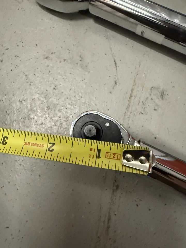 Dual Way 3/4 1/2 1/2 Drive Torque Wrench 110-600 lbs. Set of 4 - Image 4 of 4