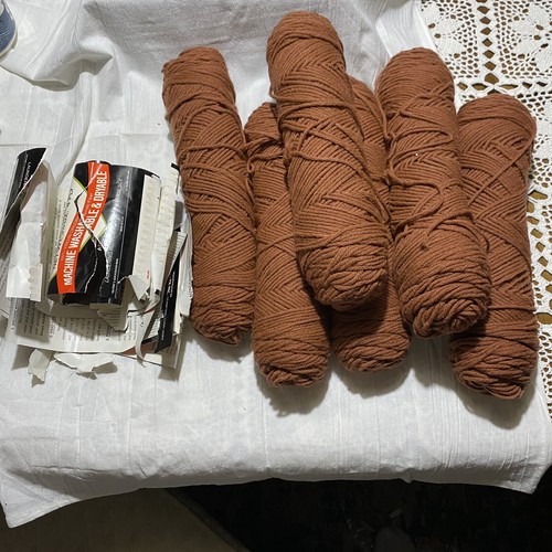 6 Red Heart Wintuk Sock & Sweater Yarn in Taupe Brown 100% Acrylic Vintage READ - Picture 9 of 9