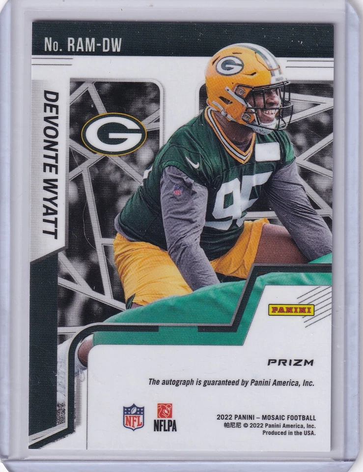 Devonte Wyatt 2022 Panini Mosaic Red/Yellow Choice Fusion Prizm Rc Auto - Image 2 of 2