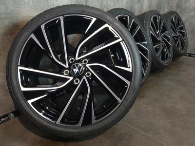 VW Golf 8 5H Variant Adelaide Alufelgen Sommerreifen 235/35 R 19 5H0601025R