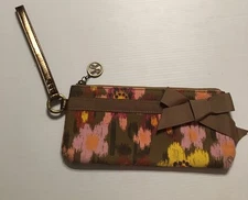 Floral Canvas Lindsay Phillips Wristlet/Clutch/Purse NEW