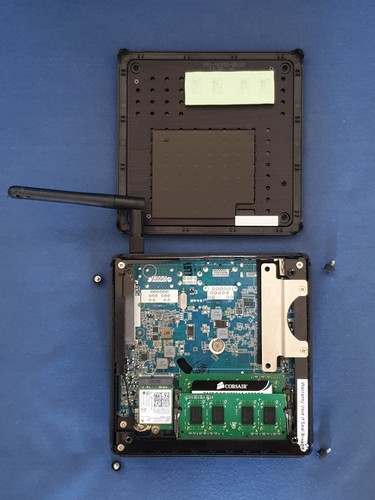 ZOTAC ZBOX CI323 nano, Intel N3150 Quad-Core 1.6GHz, 4GB RAM, Mini-PC, lüfterlos - Bild 11 von 18