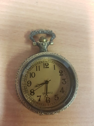 Vintage Quartz Pocket Watch - Needs New Battery