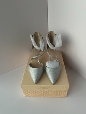 Jewel Badgley Mischka Silver Pointed Toe Ankle Strap Heels New With Box