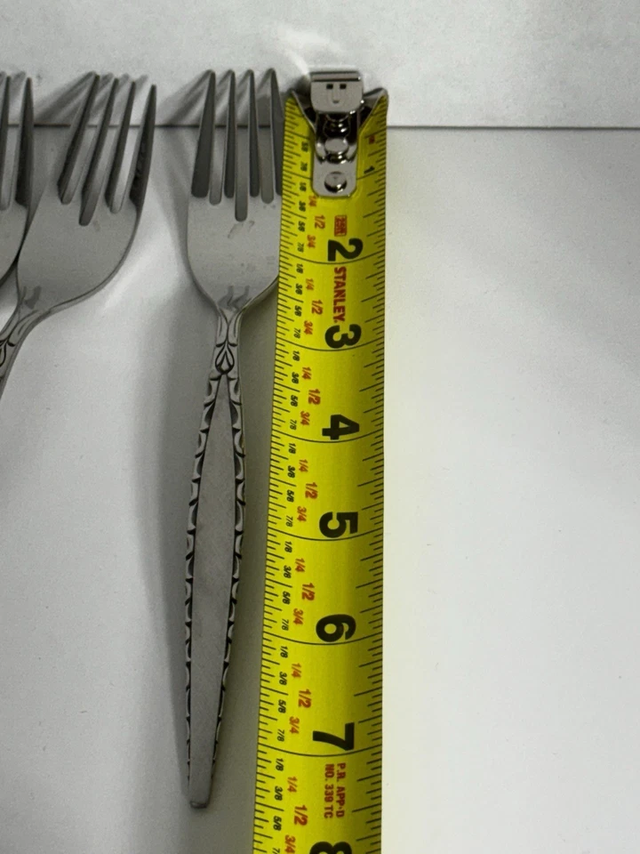 Community Oneida Venetia Forks Dinner 7 3/8”Stainless Steel Flatware Lot of 7 - Image 4 of 4