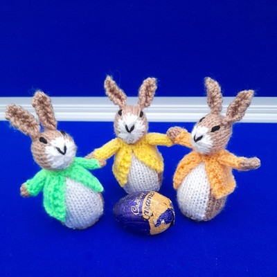 Hase Creme Eierbezüge x 3 (Eier nicht enthalten)