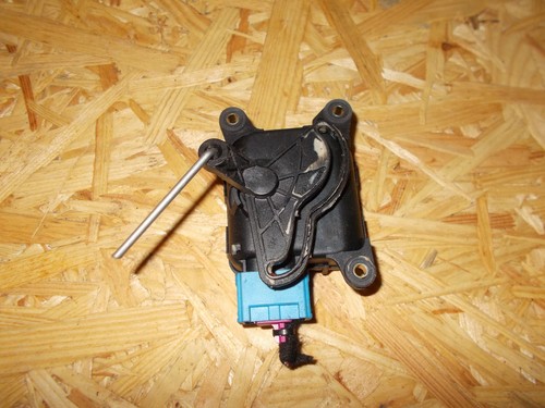 Stellmotor Lüftung Klima Audi A6 4B 0132801129 4B1820511C