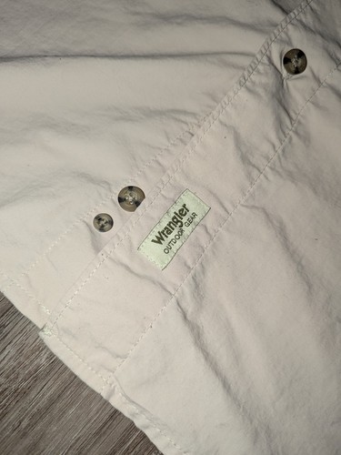 Vintage Wrangler Outdoor Gear Fishing Shirt Mens M Button Up Long Sleeve Vented - Picture 3 of 14