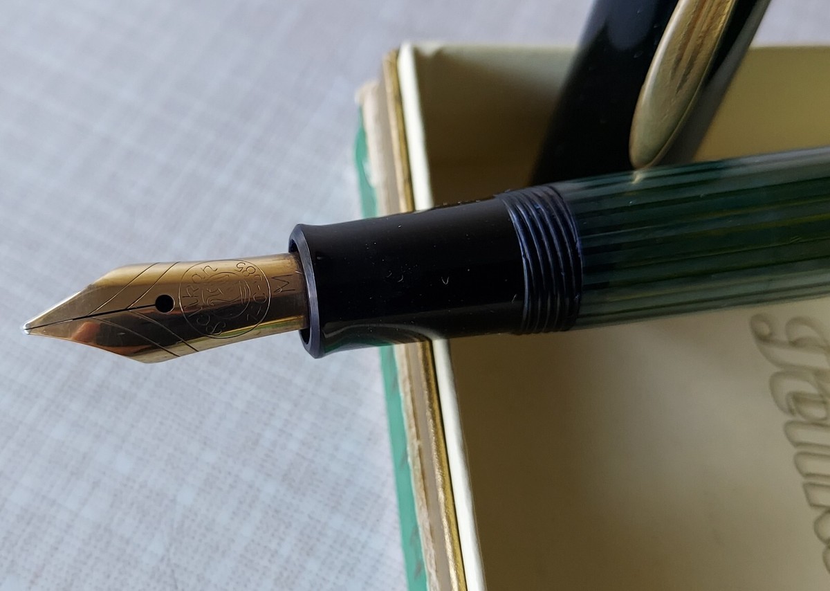 ✒ NICE Pelikan 400 Vintage German Fountain Pen 14C- 585 M ✒ NICE Pelikan 400 Vintage German Fountain Pen 14C- 585 M