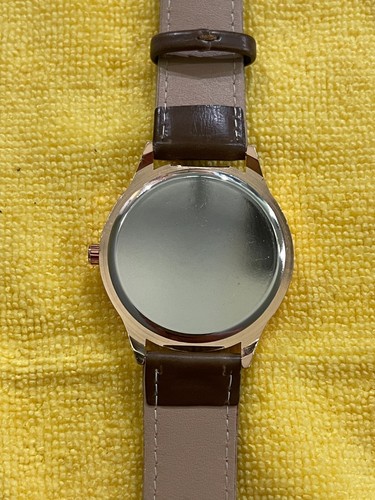 Pierre Arden Watch with new battery - Picture 4 of 4