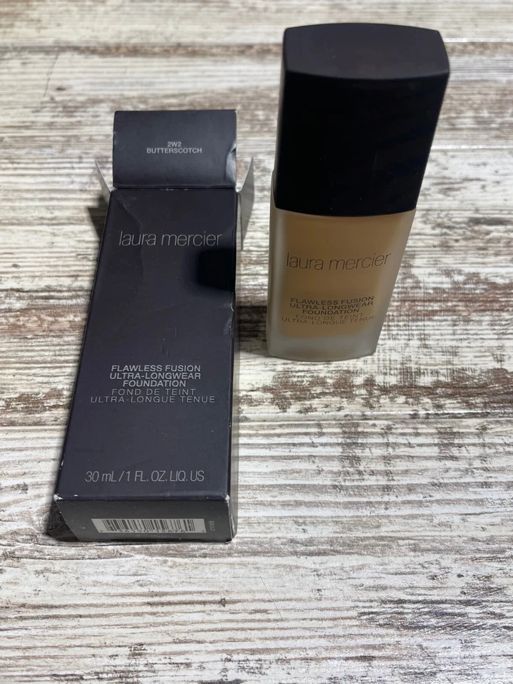 Laura Mercier Flawless Fusion Ultra-Longwear Foundation 1OZ - YOU CHOOSE - BNIB - Image 4 of 4