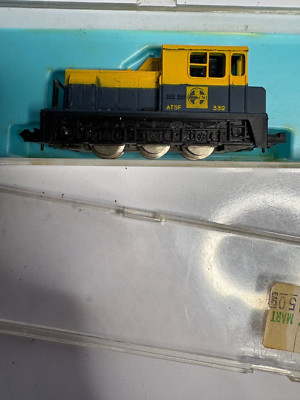 N-GAUGE MICRO TRAINS ATSF 332 ENGINE | eBay