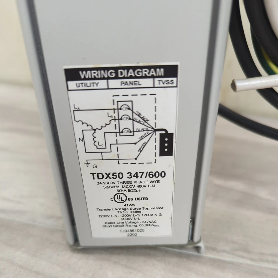 Dispositivo de protección contra sobretensiones ERICO CRITEC TDX50 347/600V trifásico WYE Foto 2 de 4