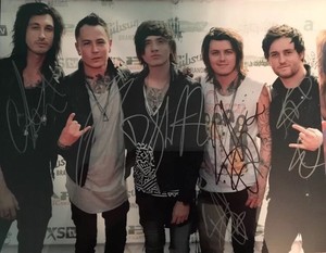 asking alexandria signed by all members including denis stoff rare asking alexandria members