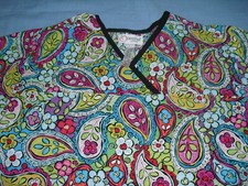 Peaches Uniforms Womens Scrub Top Sz M Blue paisley flower 2 pocket