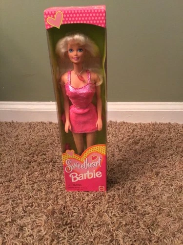Vintage 1997 Mattel Sweetheart Barbie Doll